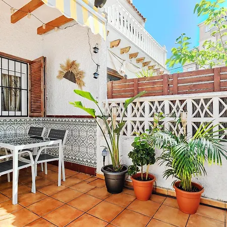 Espanhouse Silvena Torrevieja Exterior foto